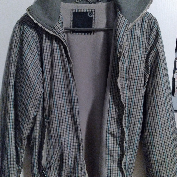 Bench Jacket - Picture 6 of 6